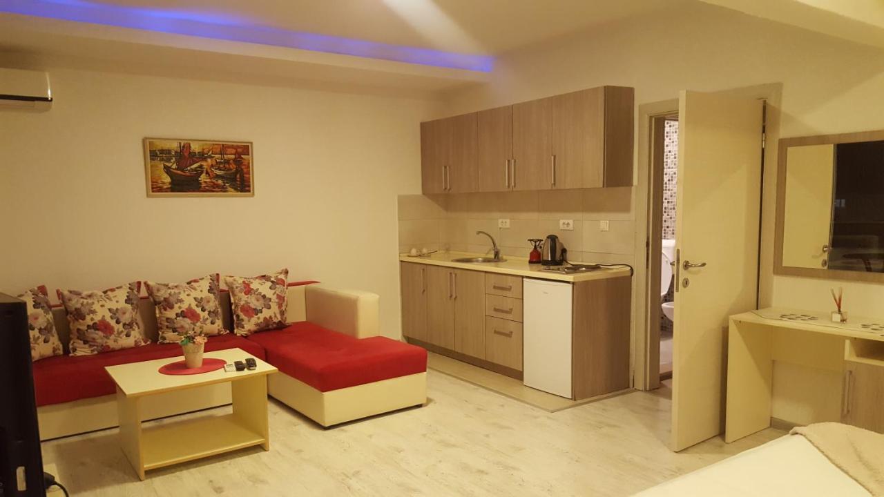 Apartments Ardoni Ulcinj Exterior photo