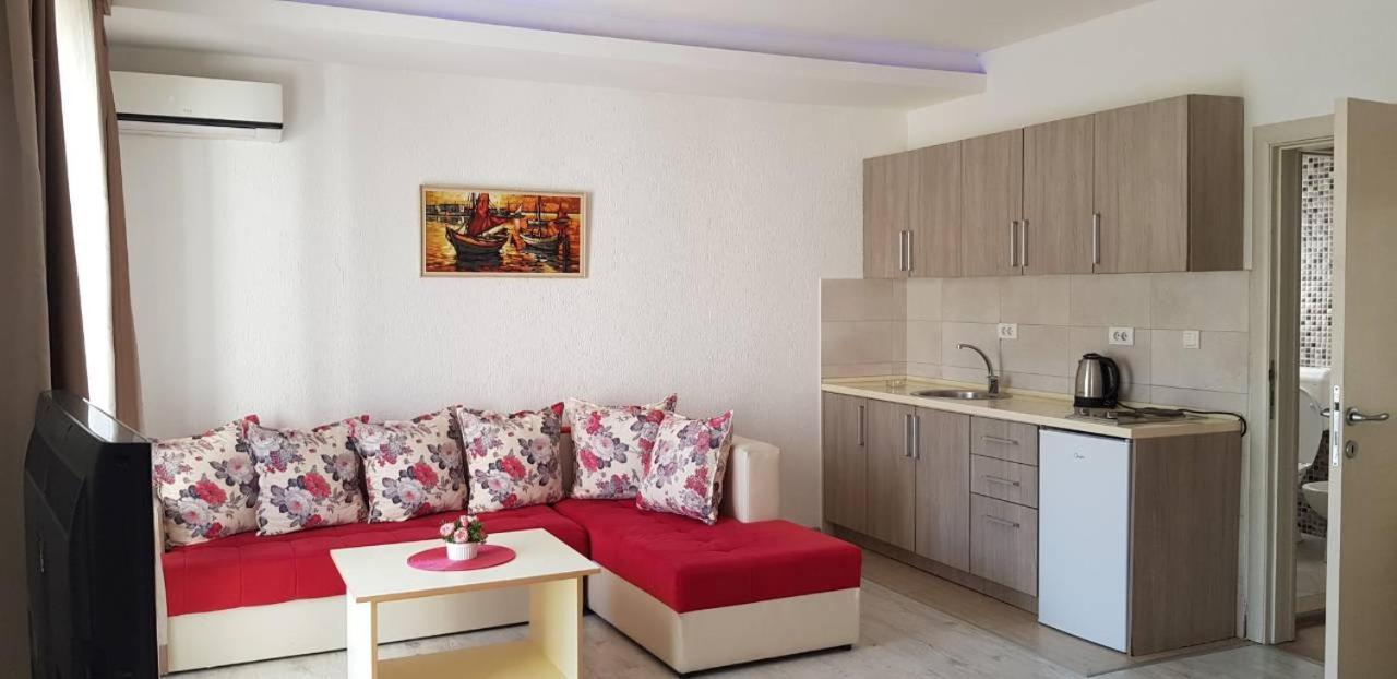 Apartments Ardoni Ulcinj Exterior photo